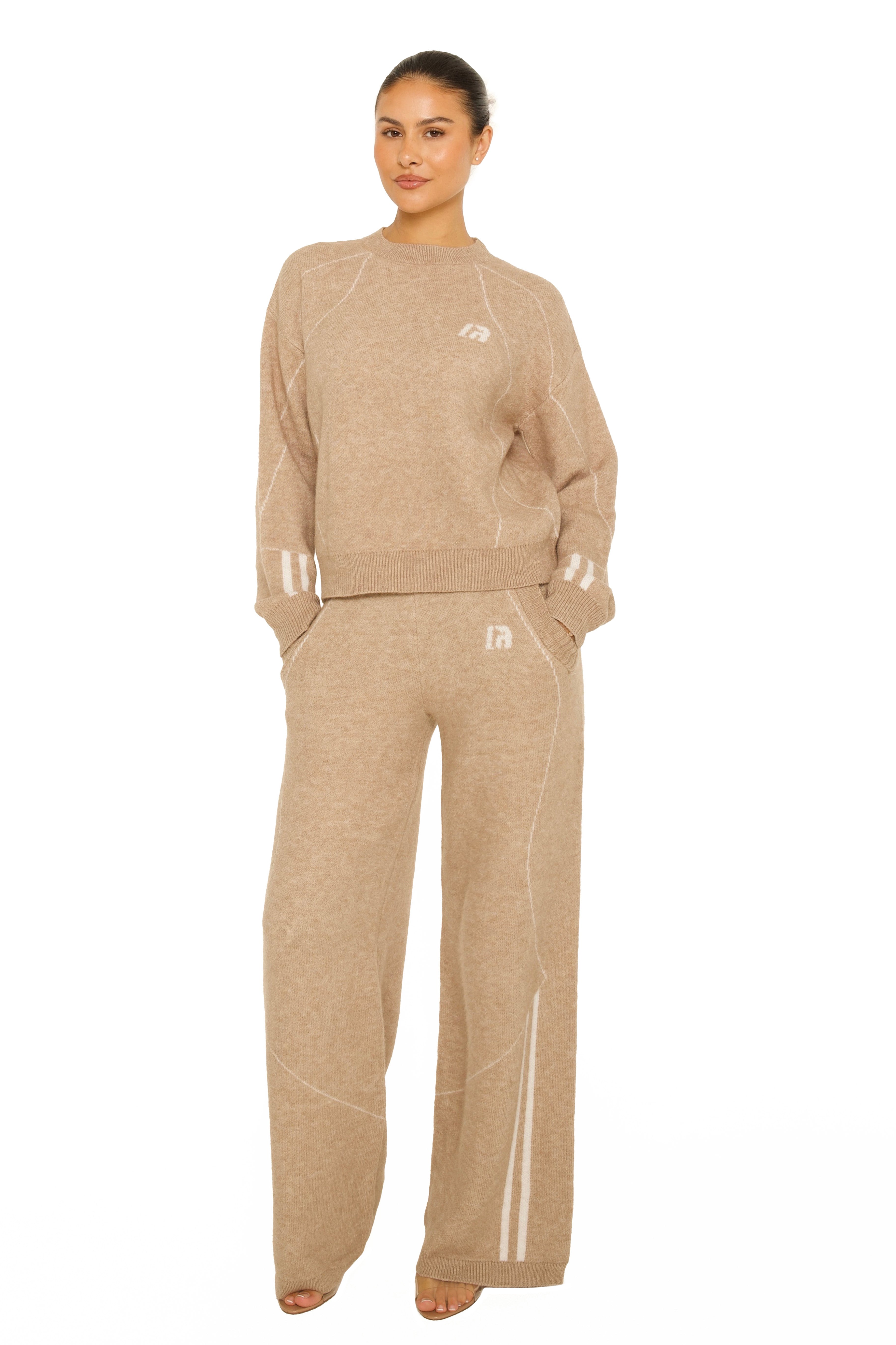 Knitted Sporty Sweatsuit Beige