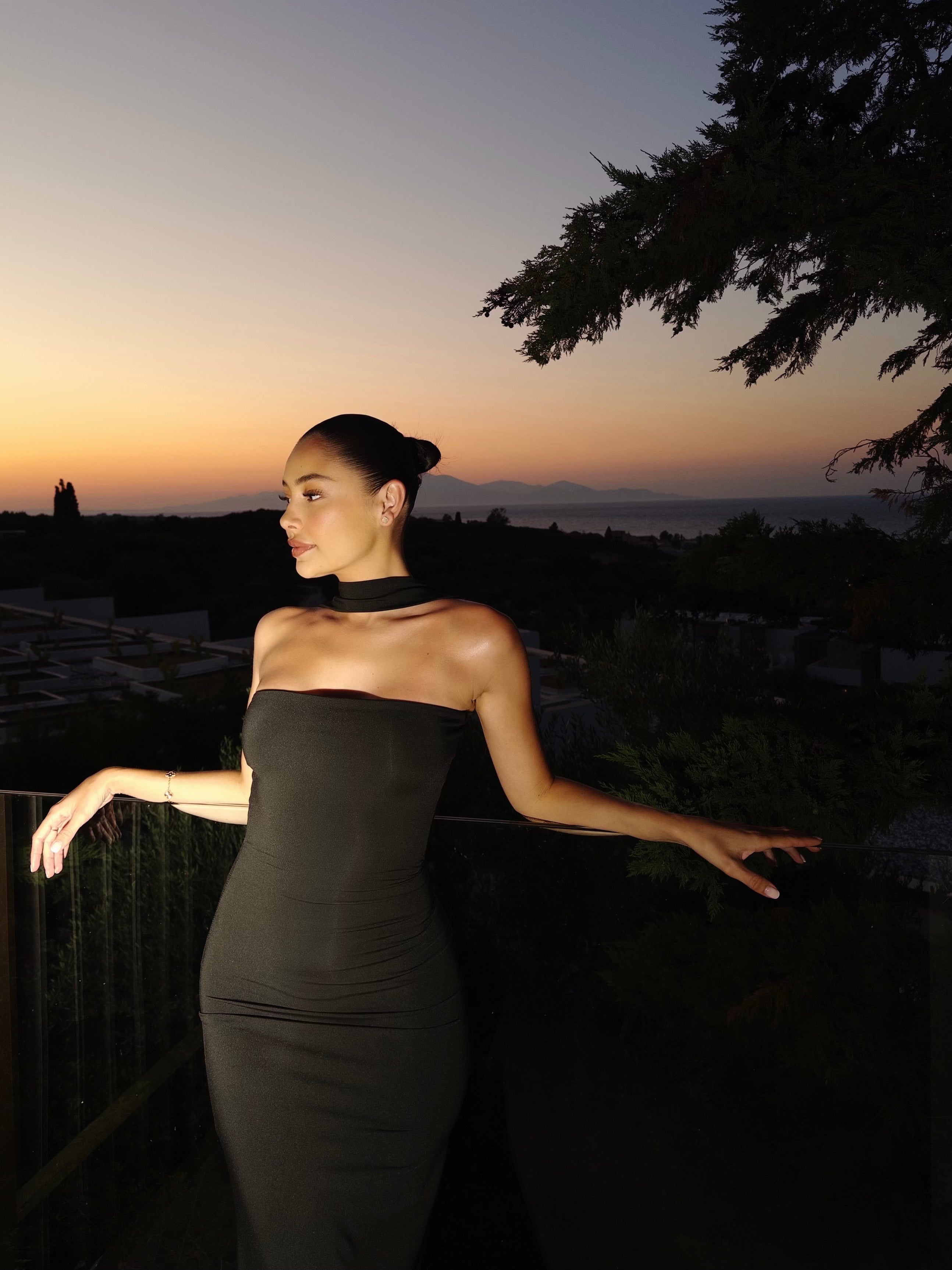 Maxi Choker Dress Black