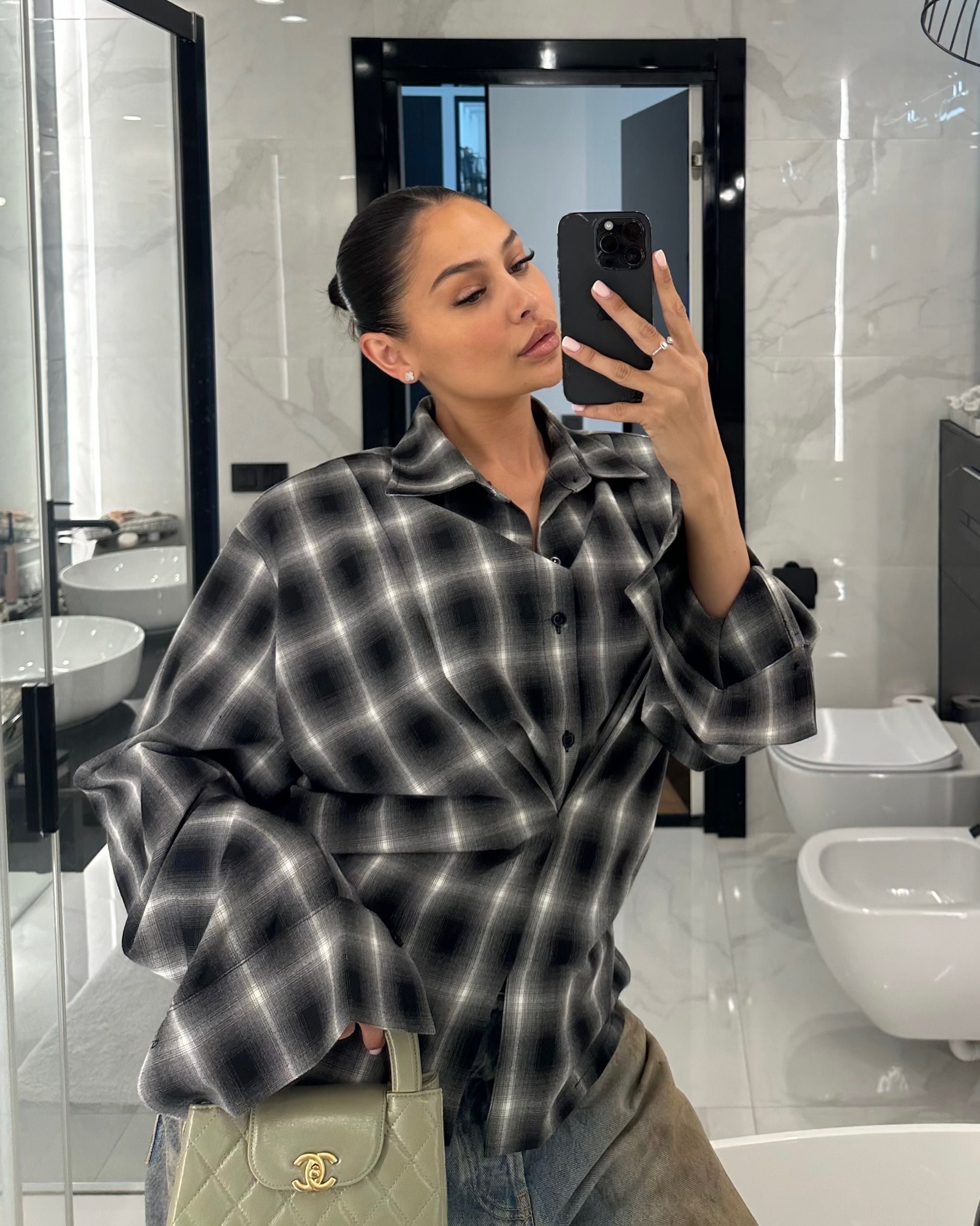 Oversized Checked Blouse Black