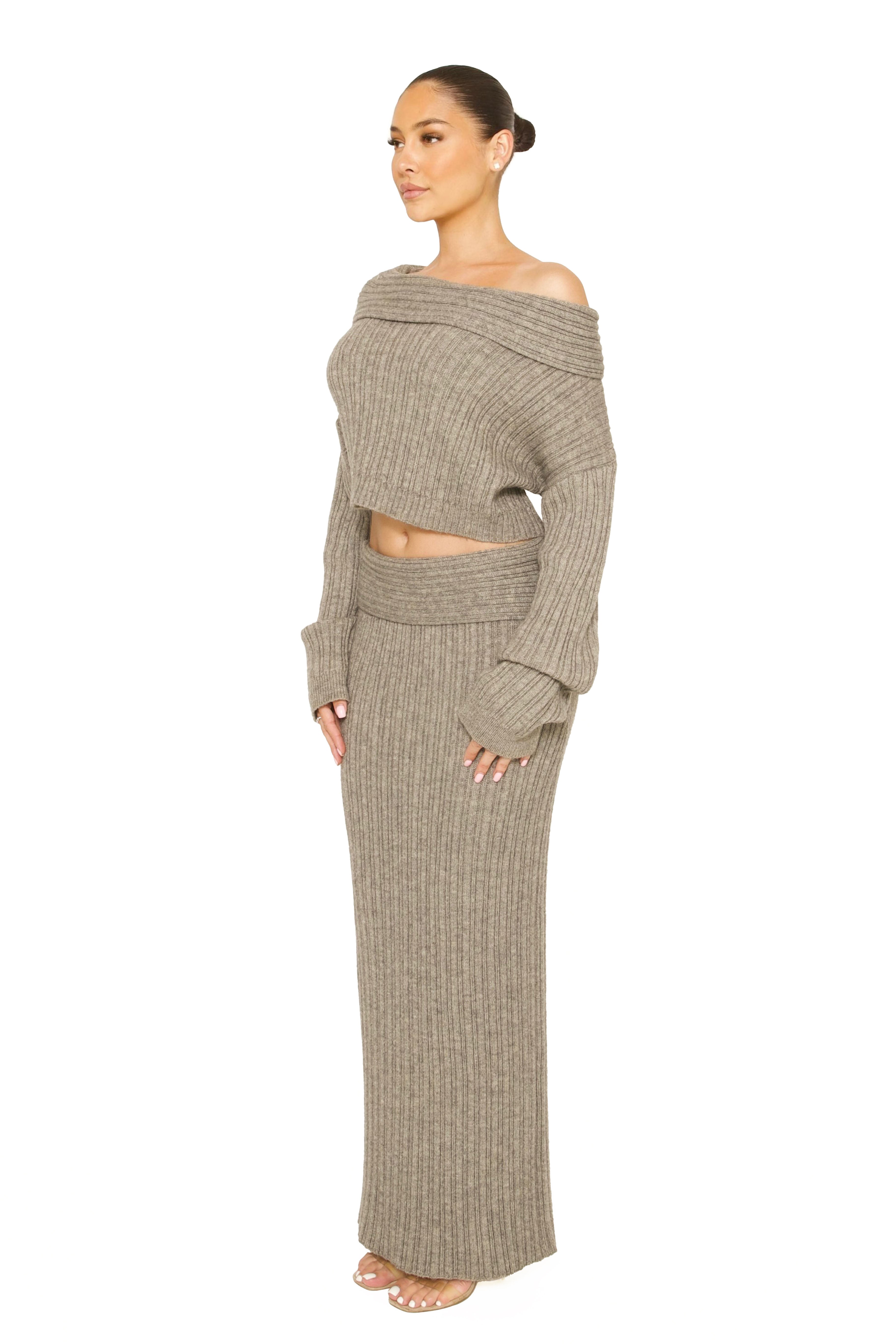 Knitted Off-Shoulder Co-Ord Grey