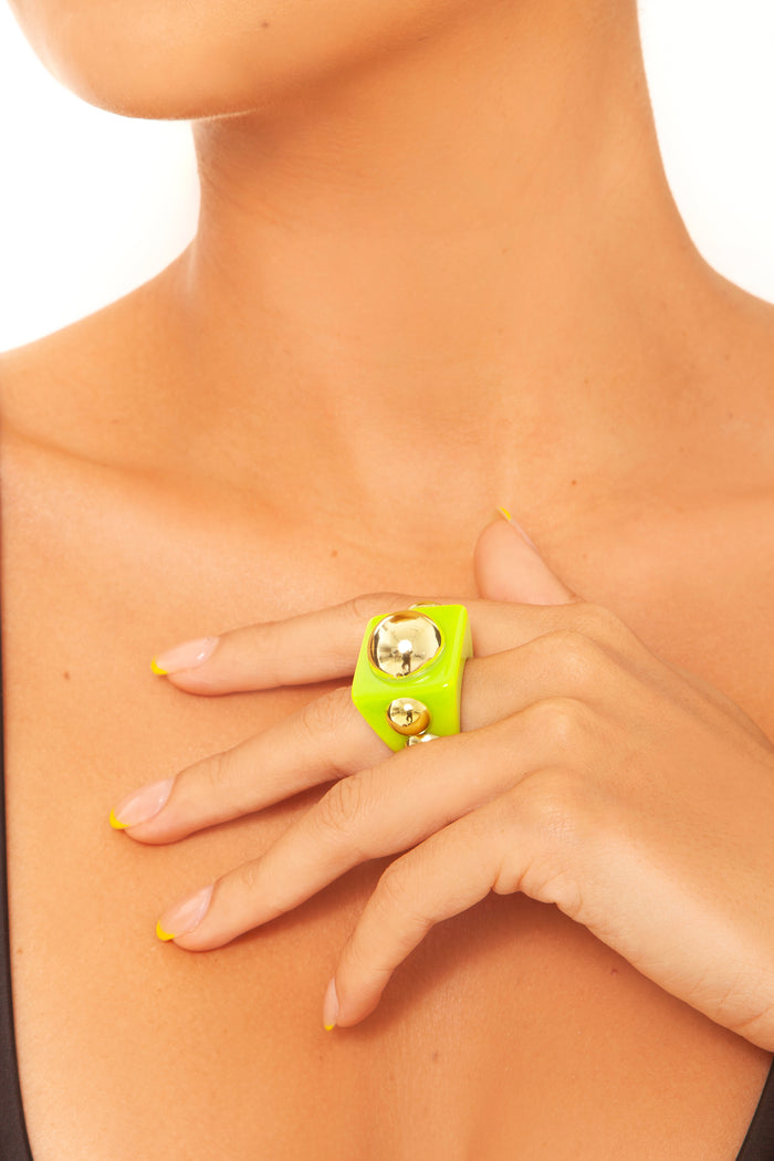 Statement Ring Green